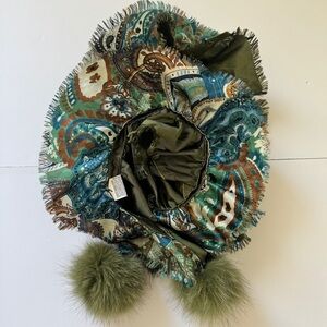 Scarf Ruffle Printed Solid Rabbit Fur Pom-Pom Green Made in France Art to Wear